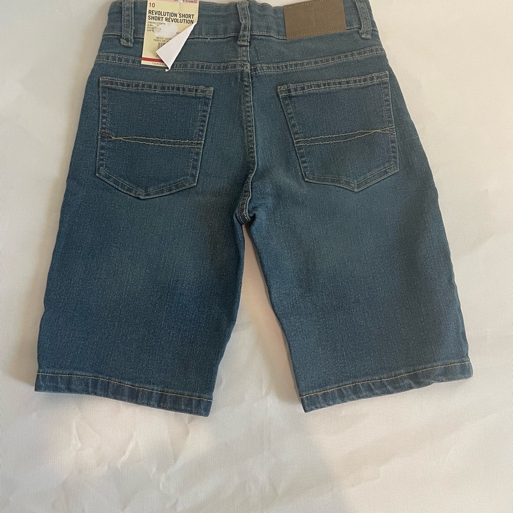 Big Boy’s Tommy Hilfiger Jean Shorts| Size 10| Color Blue